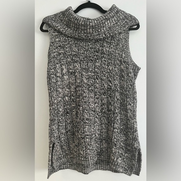 Nwot Artisan NY Tunic Cable Knit Cowl Neck Sweater Size Medium - Picture 4 of 4